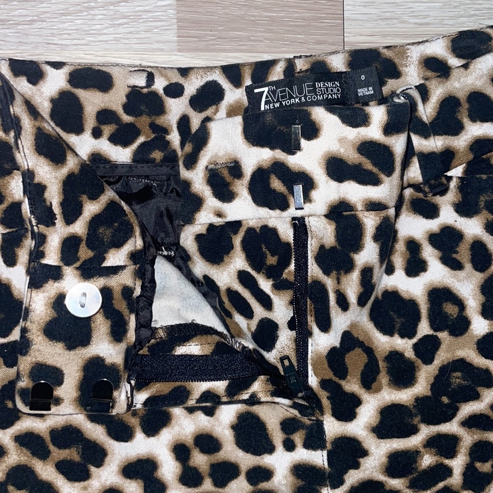 Cheetah print 7th Avenue NY & Company Pants - Picture 3 of 4